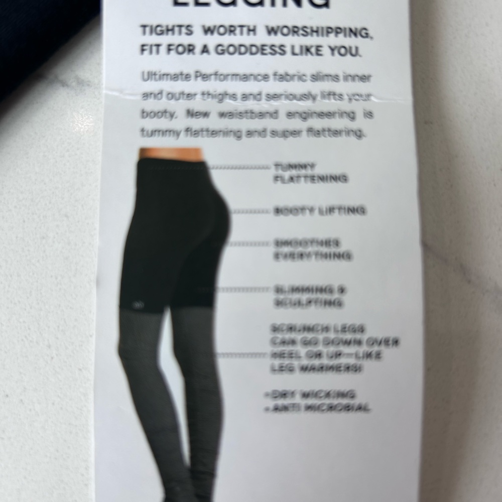 Size small, ALO, goddess leggings